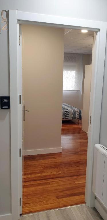 Pension Guggenheim Riverview Hbi01297 بلباو الغرفة الصورة